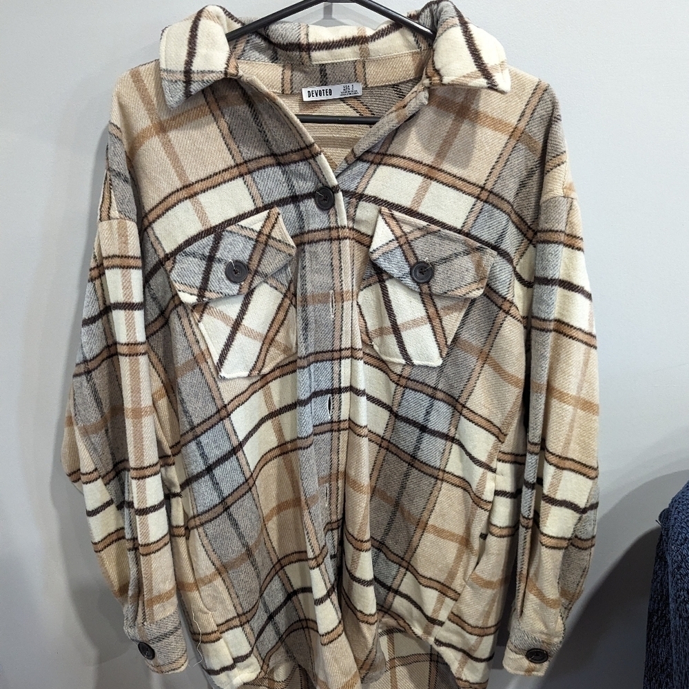 NWT Devoted Shacket Small